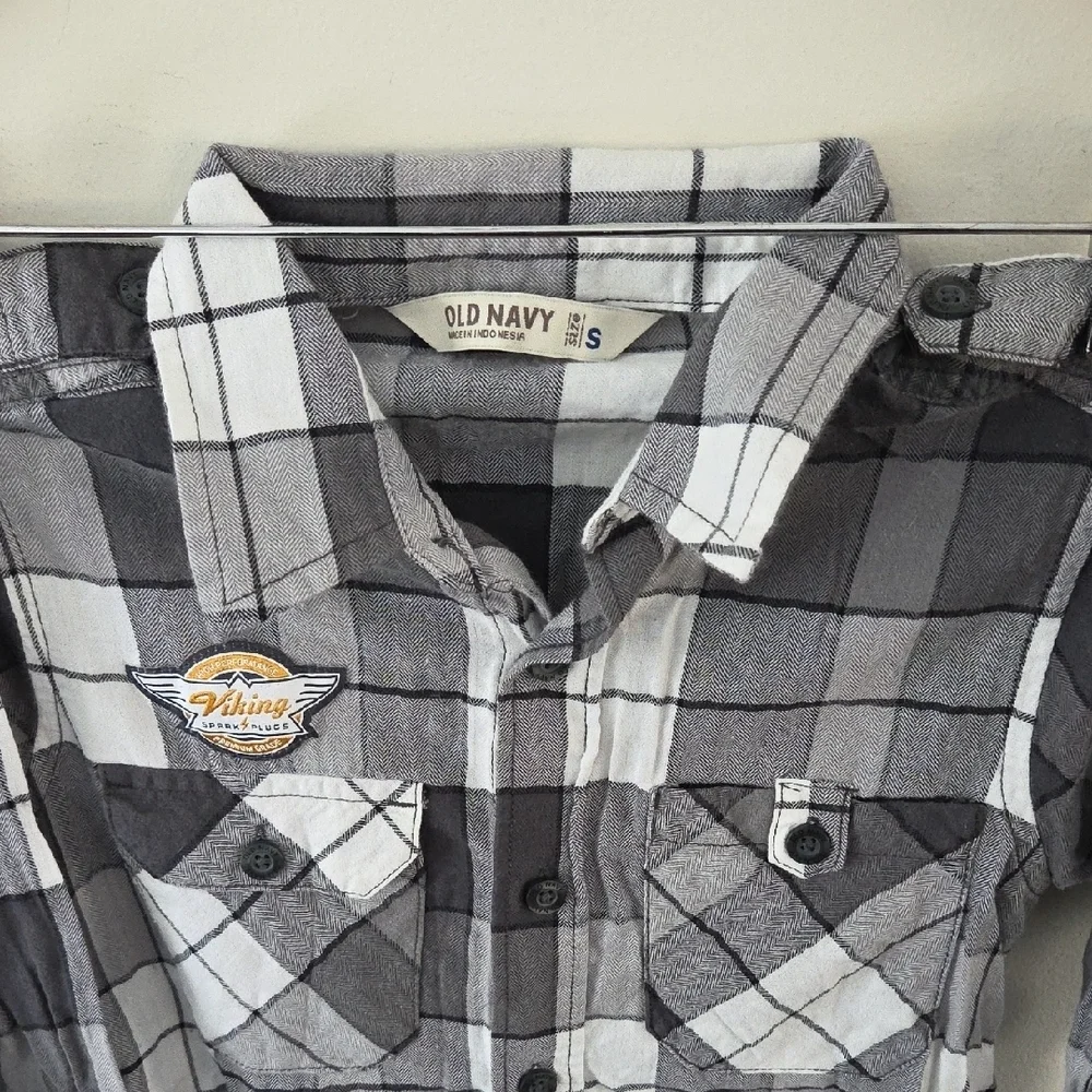 Old Navy Kids Causal Black and White Plaid Button Down Shirt